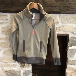 💥3 for $45💥Ivivva size 8 fleece pullover